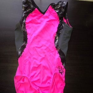 Gymnastics leotard